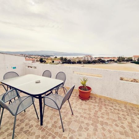 Apartments Nada Krk Town Exterior photo